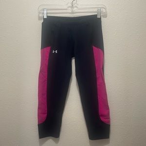 Under Armour Capri Leggings, Size S